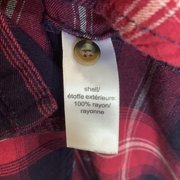 Maurices Long Sleeve Button Up - Picture 4 of 4